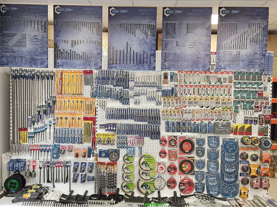 Фото Магазин и точка выдачи на ул. Лейтенанта Шмидта, д. 1А, к.2